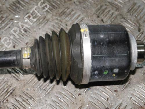Left front driveshaft BMW 1 (F40) 118 i | BP33743745M38 - Image 2