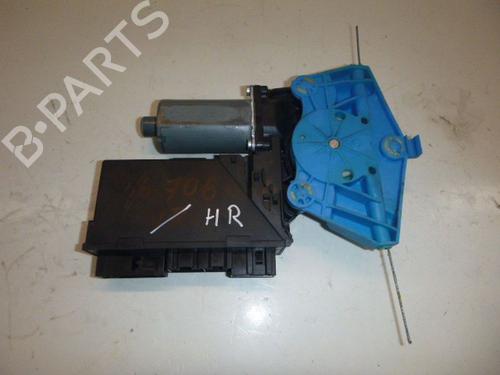 Used Right rear window motor Right rear window motor AUDI A4 B7 Avant (8ED) 2.0 TDI (140 hp) 33141657 33141657