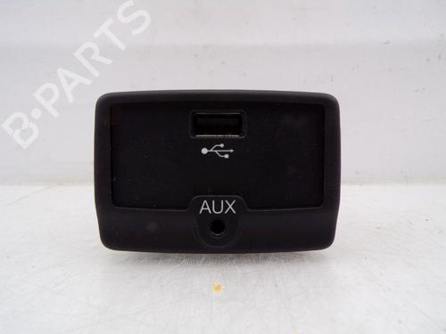 Used Control unit FIAT 500L (351_, 352_) 1.3 D Multijet (199LXY1A, 199LXY11) (84 hp) 30640583