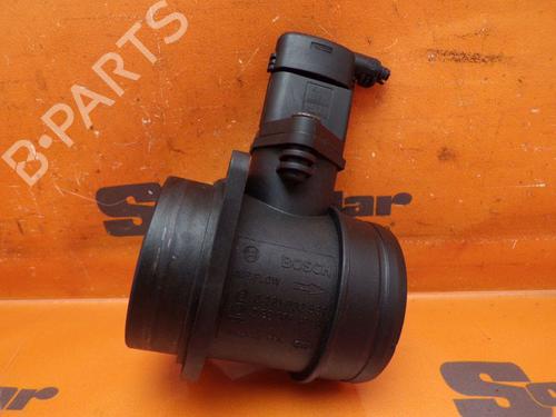 Used Mass air flow sensor VW BORA I (1J2) 1.9 TDI (101 hp) 32836953