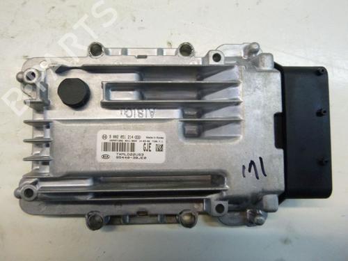 Used Gearbox control unit KIA SORENTO II (XM) 2.2 CRDi 4WD (197 hp) 32825110