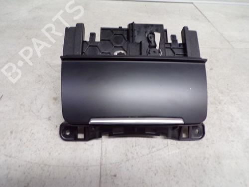 Cendrier AUDI A4 B8 Avant (8K5) 1.8 TFSI (120 hp) 32828440
