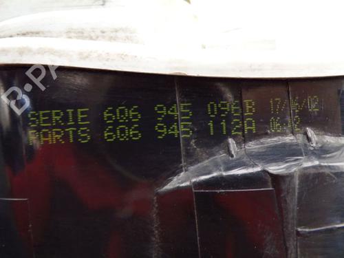 Right taillight VW POLO IV (9N_, 9A_) 1.2 12V | BP30916742C35