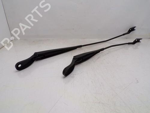 front-windshield-wiper-arm-citroen-c3-iii-sx-2016-32662975 main image