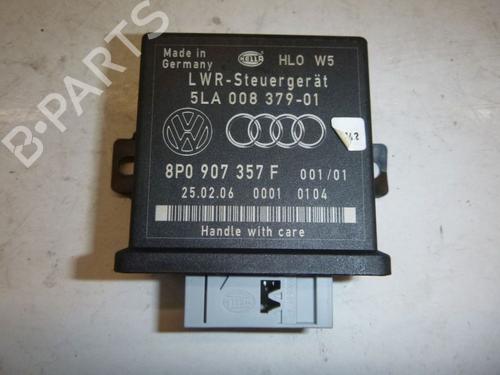 Used Control unit AUDI A4 B7 Avant (8ED) 2.0 TDI quattro (140 hp) 33140109