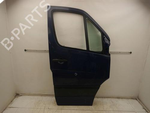 Used Right front door VW CRAFTER 30-35 Bus (2E_) 2.0 TDI (136 hp) 33155592