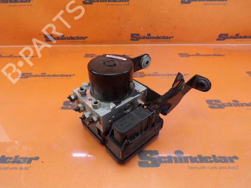 Used ABS pump VOLVO C30 (533) D4 (177 hp) 33150301