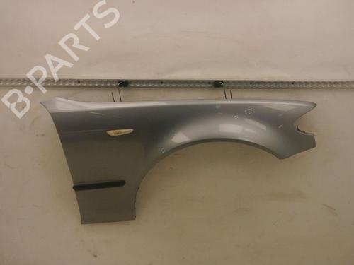 Used Right front fenders BMW 3 Touring (E46) 320 d (150 hp) 33158031