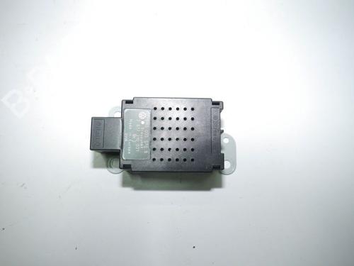 Used Electronic module Electronic module VW GOLF V (1K1) 1.9 TDI (105 hp) 33140349 33140349