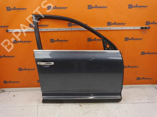 Used Right front door VW TOUAREG (7LA, 7L6, 7L7) 3.2 V6 (220 hp) 24414707