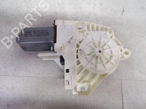 Left front window motor PORSCHE CAYENNE (92A) 4.2 S Diesel | BP33144566E21 - Image 2