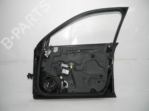 Right front door AUDI A4 B7 (8EC) 2.0 TDI | BP24381955C3
