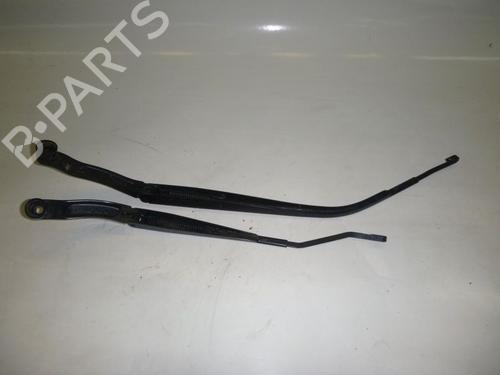 Bras d'essuie-glace avant MAZDA 2 (DE_, DH_) 1.3 (DE3FS) (86 hp) 33141877