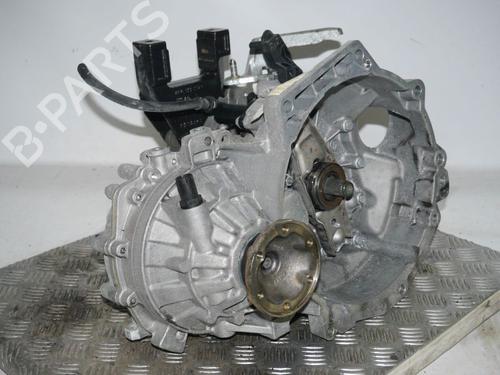 Caja de cambios VW POLO V (6R1, 6C1) 1.2 TDI (75 hp) 33158279