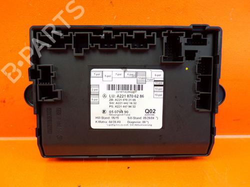 Used Electronic module Electronic module MERCEDES-BENZ S-CLASS (W221, V221) S 320 CDI (221.022, 221.122) (235 hp) 33147721 33147721