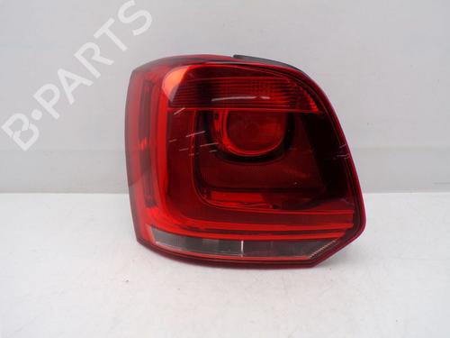 Venstre Baklys VW POLO V (6R1, 6C1) 1.2 TSI (90 hp) 33157735