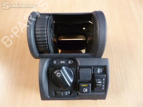 Used Headlight switch OPEL CORSA B (S93) 1.4 i (F08, F68, M68) (60 hp) 23507180