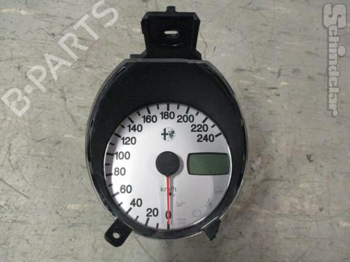 Used Display monitor ALFA ROMEO 156 (932_) 1.9 JTD (932B2) (105 hp) 24379576