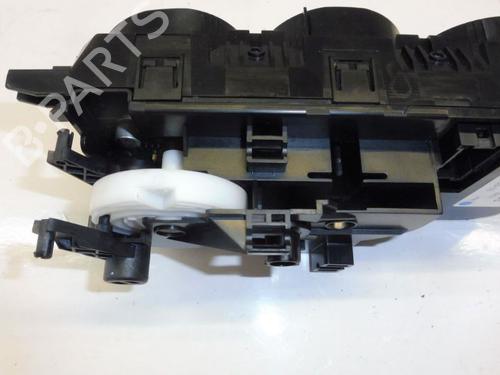 Climate control RENAULT CLIO III (BR0/1, CR0/1) 1.2 16V (BR02, BR0J, BR11, CR02, CR0J, CR11) | BP24385805I5 