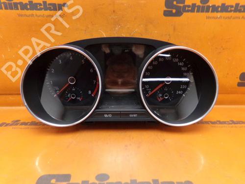 Cockpit VW POLO V (6R1, 6C1) 1.2 TSI 16V (90 hp) 32836528