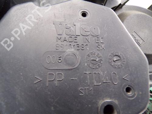 Left headlight FIAT GRANDE PUNTO (199_) 1.4 16V (199BXG1B, 199AXG1B) | BP31343271C28 