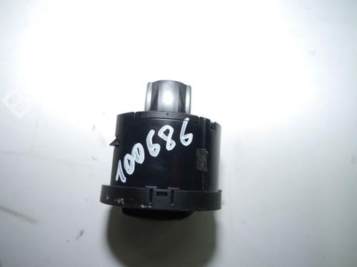 Headlight switch VW JETTA III (1K2) 1.9 TDI | BP33140997I24 - Image 2