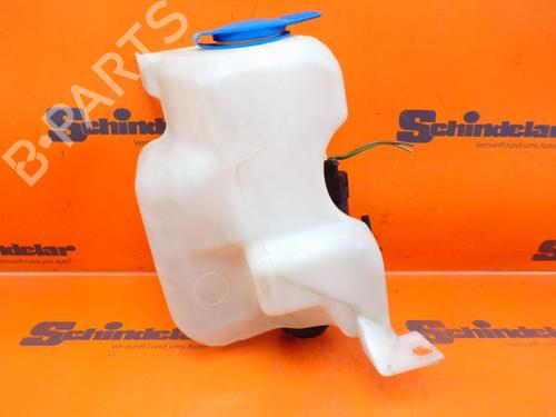 Used Windscreen washer tank Windscreen washer tank VW BORA I (1J2) 2.0 (115 hp) 33148412 33148412