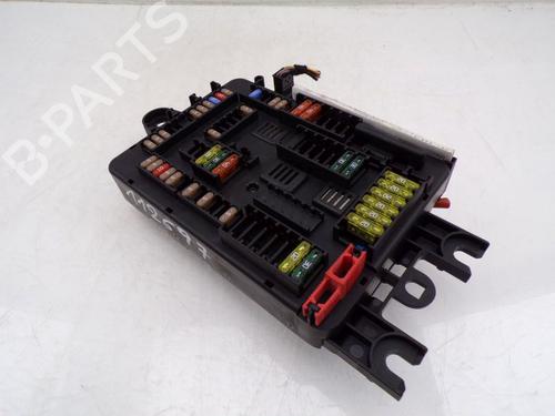 Used Fuse box BMW 1 (F20) 116 i (136 hp) 32840734