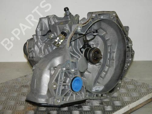 Used Gearbox OPEL CORSA C (X01) 1.0 (F08, F68) (58 hp) 32640411