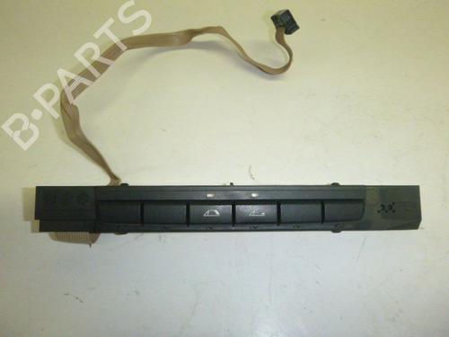 switch-bmw-1-convertible-e88-2007-2008-2009-2010-2011-2012-2013-32638184 main image