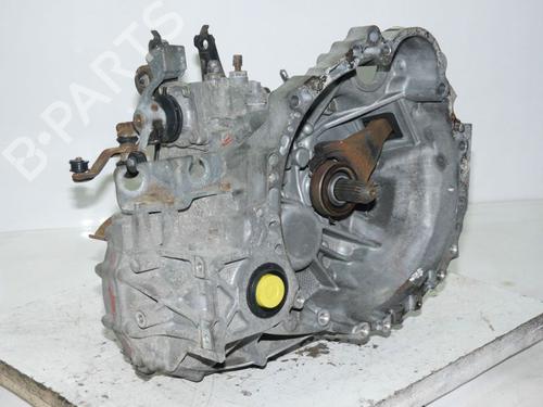 Getriebe für TOYOTA COROLLA (_E12_) 2.0 D-4D (CDE120R, CDE120L_) (116 hp) 33139828