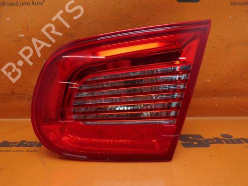 right-tailgate-light-vw-eos-1f7-1f8-2006-2007-2008-2009-2010-2011-2012-2013-2014-2015-32837461 main image