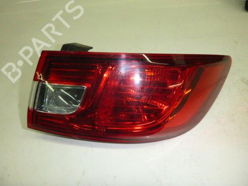 Used Right taillight RENAULT CLIO IV (BH_) 1.2 TCe 120 (BHM0) (120 hp) 24385913