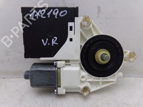 Vindusheismotor høyre foran VW GOLF V (1K1) 1.6 (102 hp) 30047555