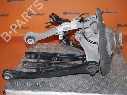 Used Right rear steering knuckle BMW 5 (G30, F90) M 550 i xDrive (462 hp) 32647053
