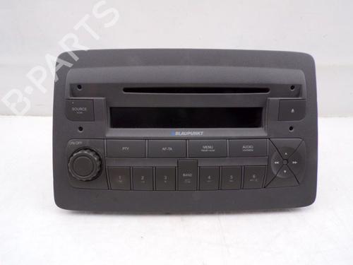 radio-fiat-panda-169_-2003-33156178 main image