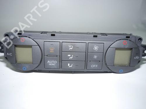 AC Styreenhet / Manøvreringsenhet FORD FOCUS II Turnier (DA_, FFS, DS) 1.6 TDCi (109 hp) 24384197