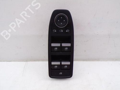 Used Switch RENAULT ARKANA I (LCM_, LDN_) 1.3 TCe 140 (LDN0) (140 hp) 32652181