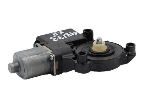 Vindusheismotor høyre foran Vindusheismotor høyre foran VW POLO V (6R1, 6C1) 1.2 TSI (90 hp) 34406092 34406092