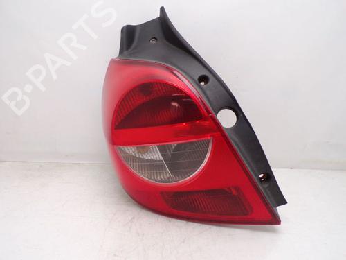 Used Left taillight RENAULT CLIO III (BR0/1, CR0/1) 1.6 16V (BR09, BR0T, CR09, CR0T) (88 hp) 32838547