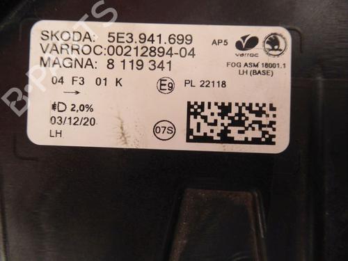 Left front fog light SKODA OCTAVIA IV Combi (NX5, PV5) 1.5 TSi | BP33154591C30 - Image 3