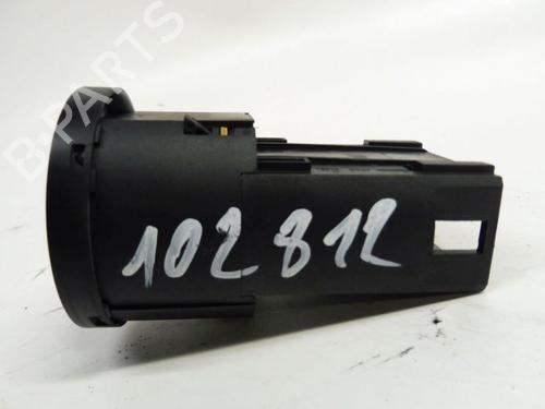 Headlight switch VW POLO (9N_, 9A_) 1.2 | BP24384108I24 
