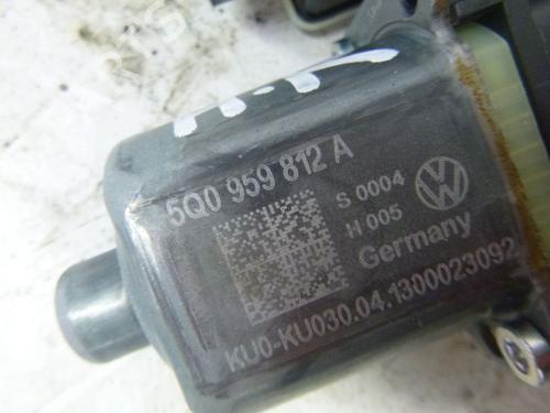 Right rear window motor SEAT LEON SC (5F5) 1.4 TSI | BP33140697E22 - Image 3