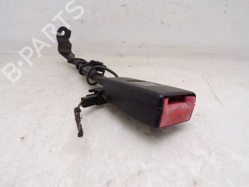 Sikkerhetsbelte-spenne VW GOLF V (1K1) 1.6 (102 hp) 32840707