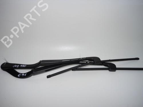 Used Front windshield wiper arm BMW 3 Touring (E91) 330 xd (231 hp) 24383788