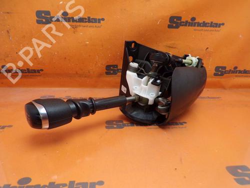 Used Shift knob RENAULT TRAFIC III Van (FG_) 2.0 dCi 145 (FGML) (145 hp) 32836689