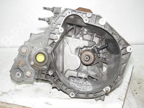 Getriebe für FIAT STILO Multi Wagon (192_) 1.9 D Multijet (120 hp) 33139158