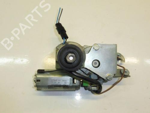 Used Rear wiper motor OPEL CORSA B (S93) 1.4 i (F08, F68, M68) (60 hp) 24386180