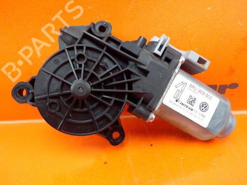 Rudehejsemotor forskærm venstre VW UP! (121, 122, BL1, BL2, BL3, 123) 1.0 (75 hp) 24391942