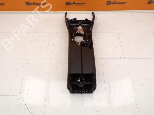 Midtkonsoll BMW 5 Touring (F11) M 550 d xDrive (381 hp) 32831540